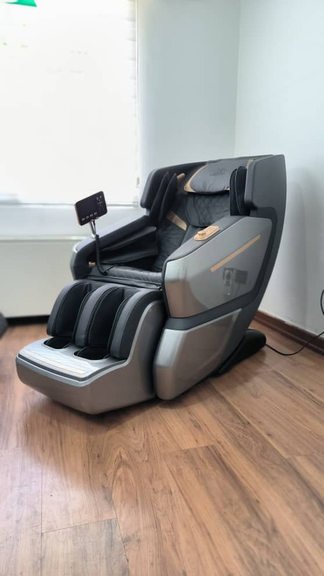 صندلی ماساژور لیرکن مدل Leercon LEK 988M5